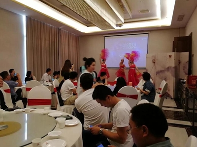 金秋TOP系產品戰略升級發布會暨金秋華府媒體見面會圓滿結束，文化藝術經紀代理引領新篇章